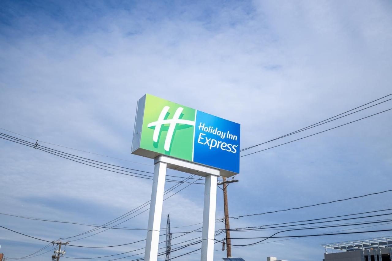 Holiday Inn Express - Newark Airport - Elizabeth, An Ihg Hotel Екстер'єр фото